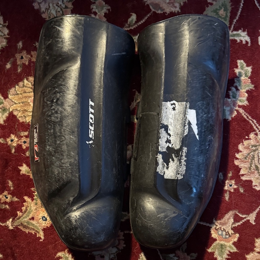 Scott Black Men's Shin Guards